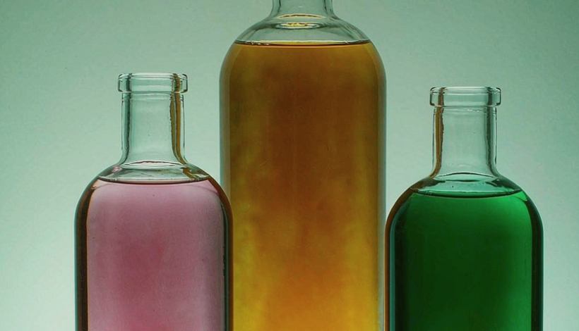 Algeria Convenience Store Long Shelf Vape packaging detail