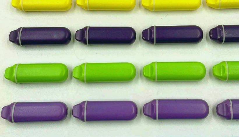 Algeria Convenience Store Long Shelf Vape packaging detail