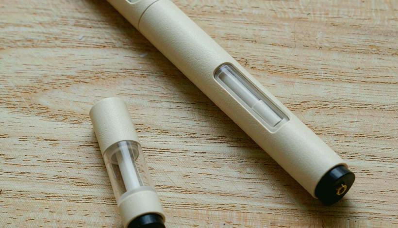 Algeria Convenience Store Long Shelf Vape packaging detail