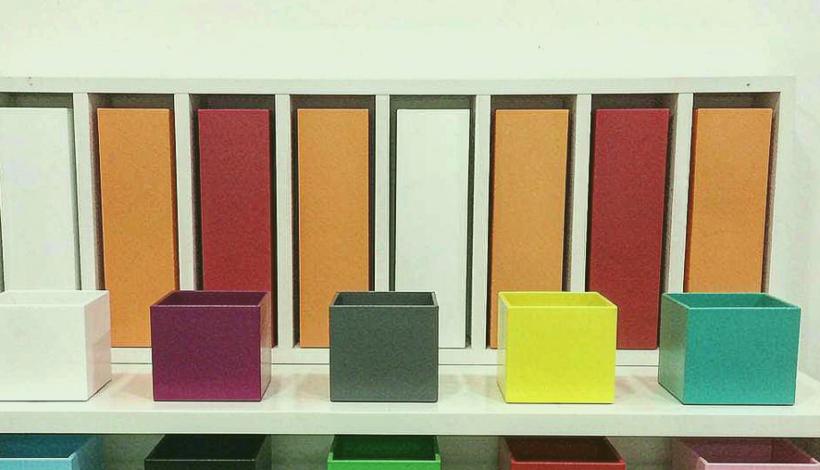 Algeria Convenience Store Long Shelf Vape packaging detail