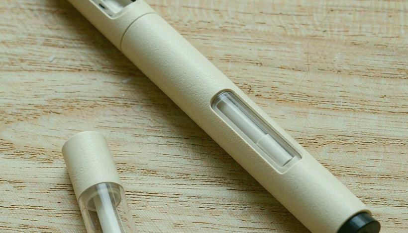 Algeria Convenience Store Long Shelf Vape packaging detail