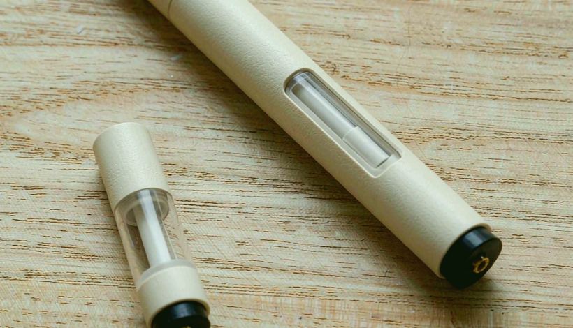 Algeria Convenience Store Long Shelf Vape packaging detail