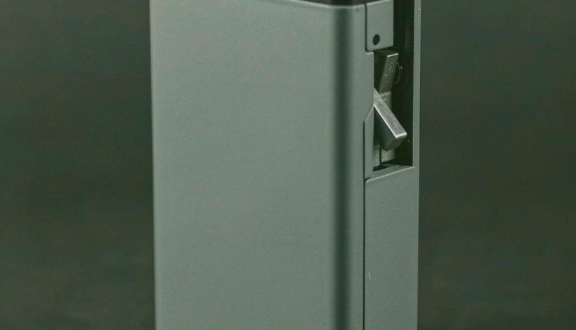 Algeria Convenience Store Long Shelf Vape packaging detail