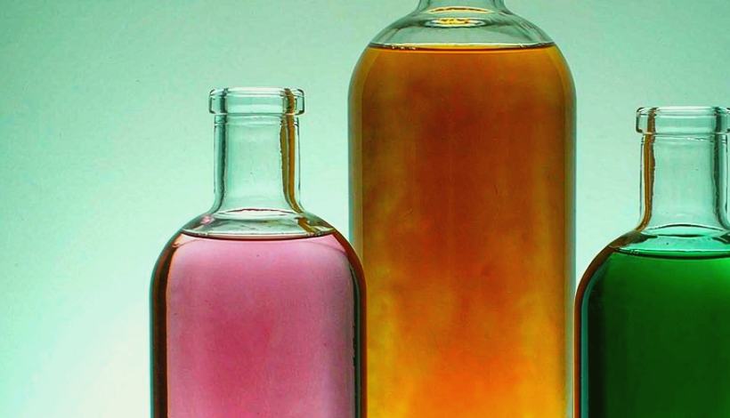 Algeria Convenience Store Long Shelf Vape packaging detail