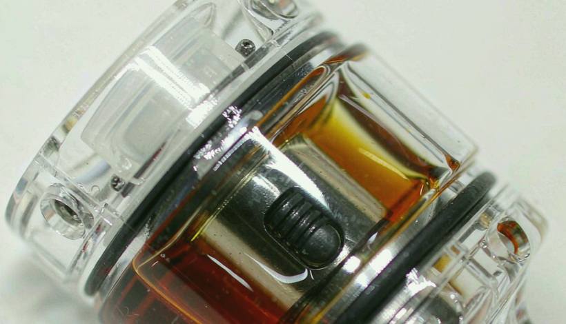 Algeria Convenience Store Long Shelf Vape packaging detail