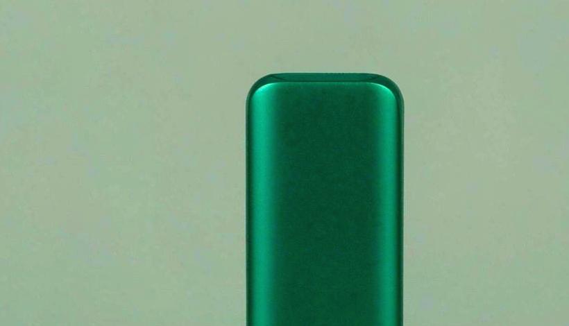 Algeria Convenience Store Long Shelf Vape packaging detail