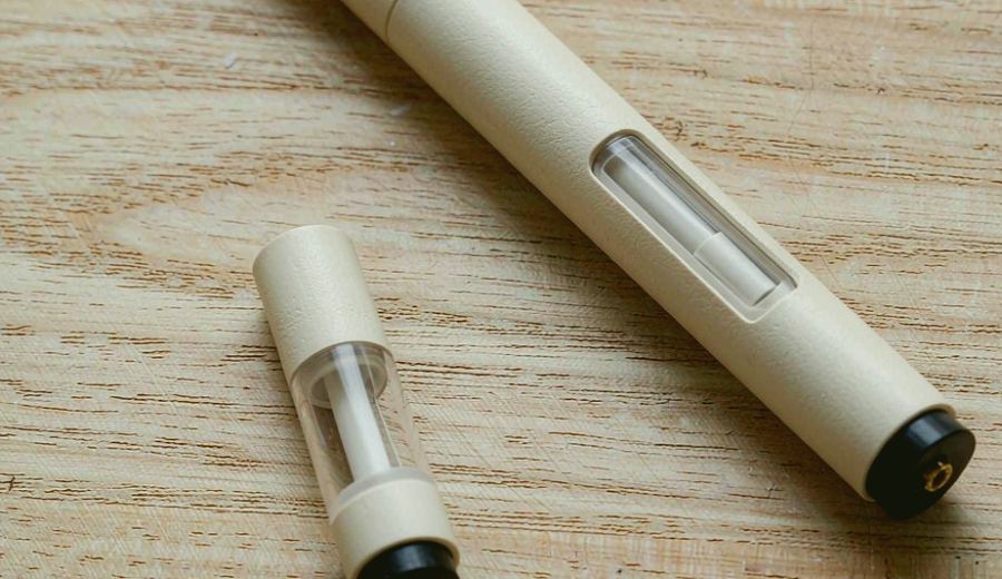 Algeria Convenience Store Long Shelf Vape packaging detail
