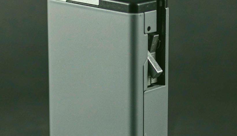 Algeria Convenience Store Long Shelf Vape packaging detail