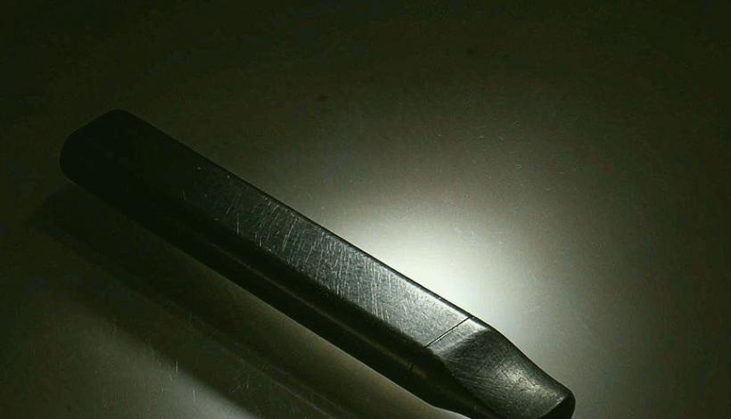 Algeria Convenience Store Long Shelf Vape packaging detail