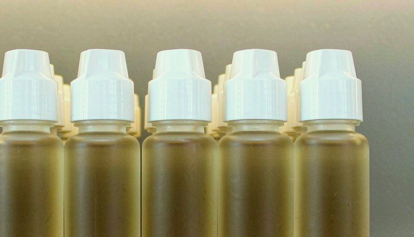 Algeria Convenience Store Long Shelf Vape packaging detail