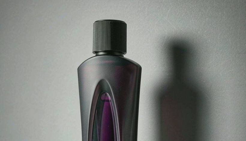 Algeria Convenience Store Long Shelf Vape packaging detail