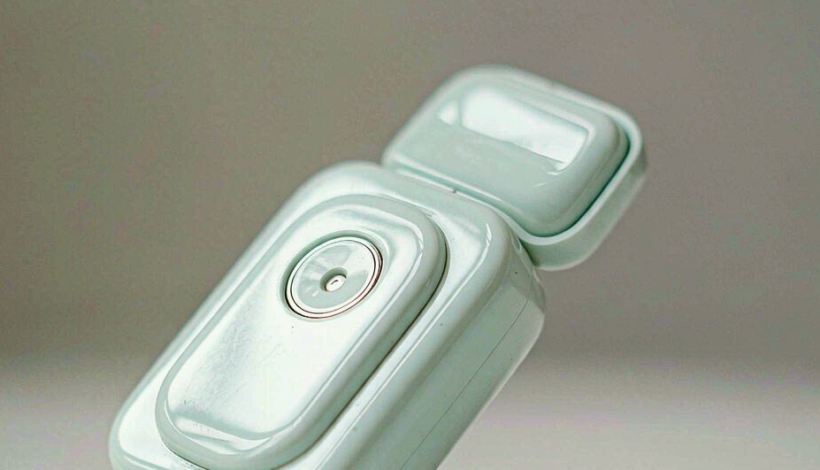 Algeria Convenience Store Long Shelf Vape packaging detail