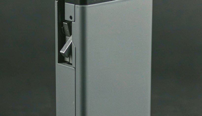 Algeria Convenience Store Long Shelf Vape packaging detail