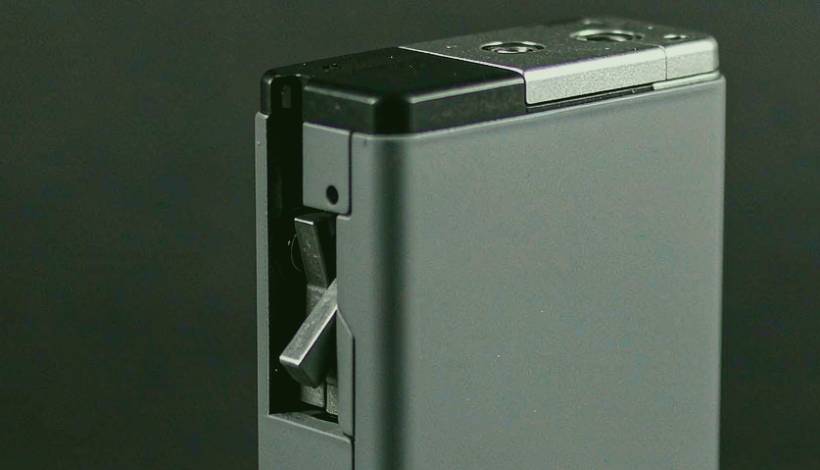 Algeria Convenience Store Long Shelf Vape packaging detail