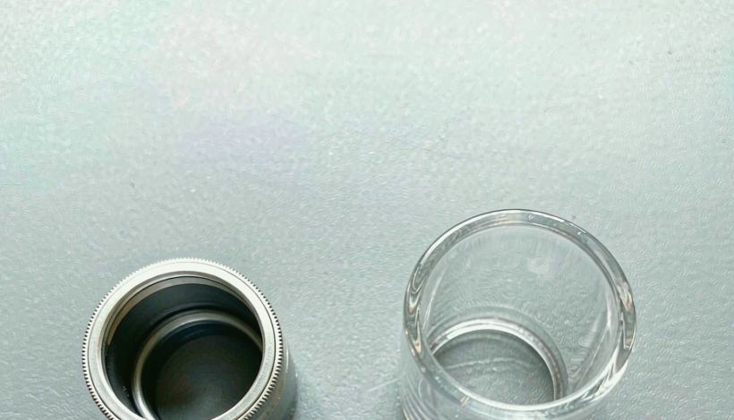 Algeria Convenience Store Long Shelf Vape packaging detail