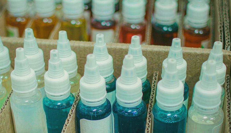 Algeria Convenience Store Long Shelf Vape packaging detail