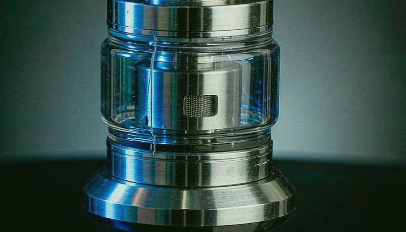 Algeria Convenience Store Long Shelf Vape packaging detail