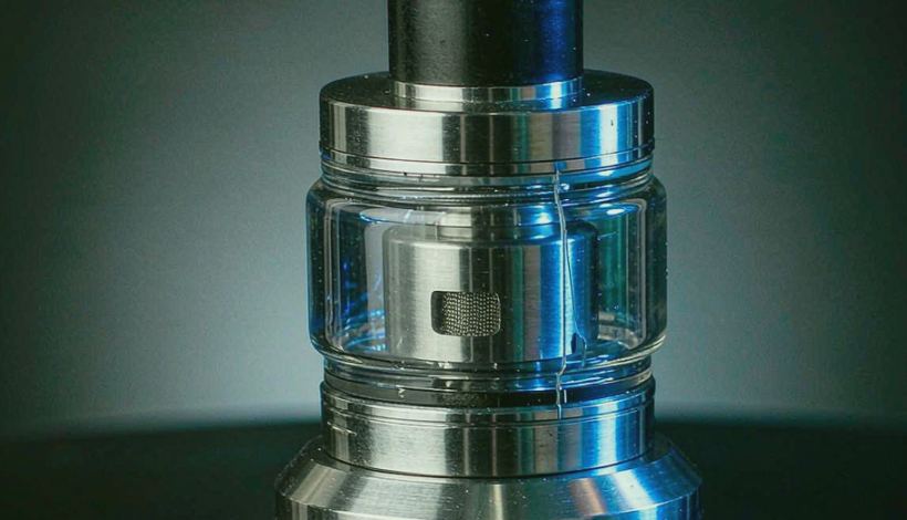 Algeria Convenience Store Long Shelf Vape packaging detail