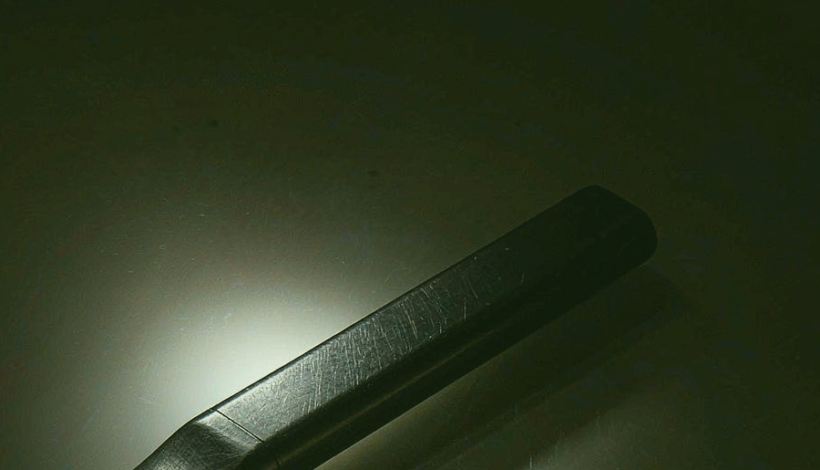 Algeria Convenience Store Long Shelf Vape packaging detail