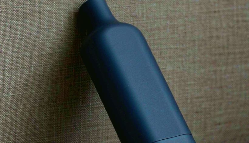 Algeria Convenience Store Long Shelf Vape packaging detail
