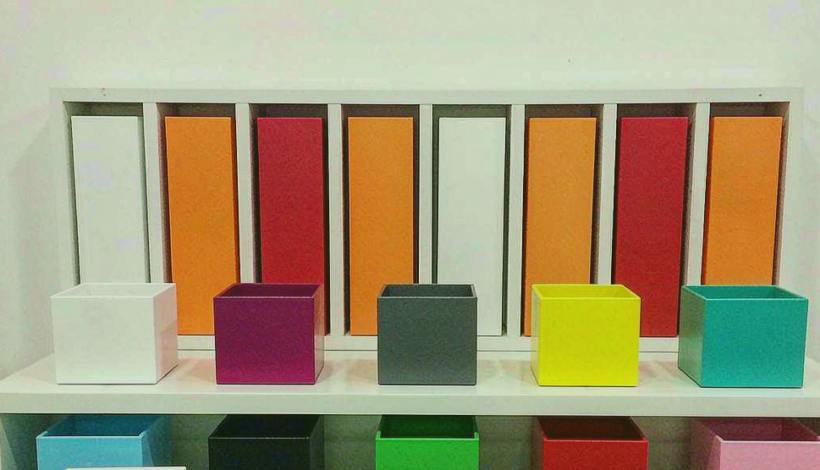 Algeria Convenience Store Long Shelf Vape packaging detail
