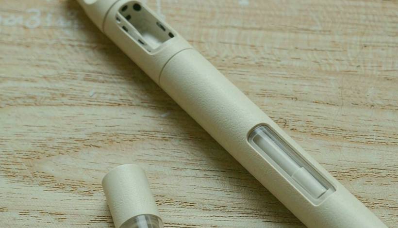 Algeria Convenience Store Long Shelf Vape packaging detail