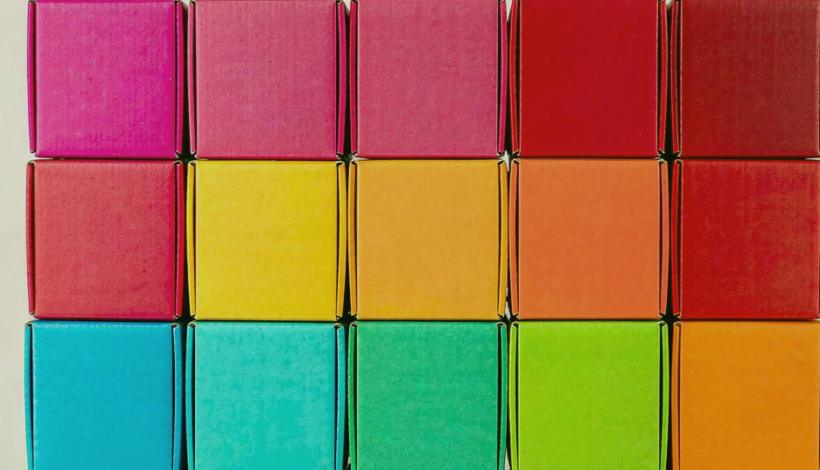 Algeria Convenience Store Long Shelf Vape packaging detail