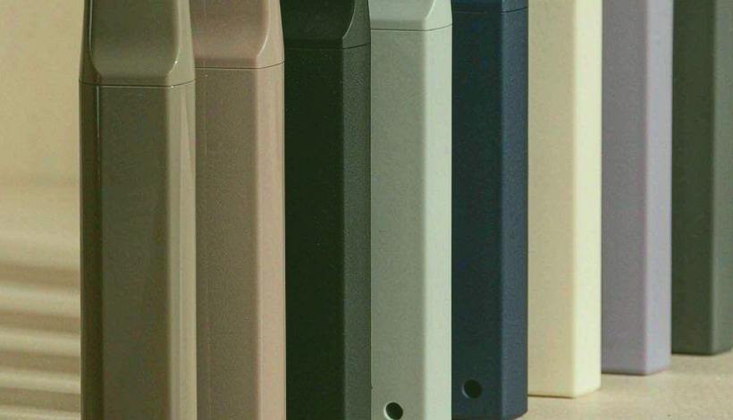 Algeria Convenience Store Long Shelf Vape packaging detail