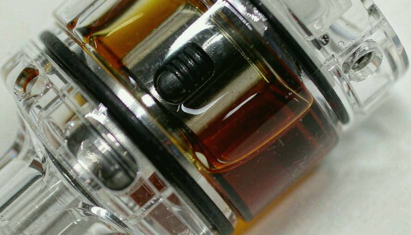 Algeria Convenience Store Long Shelf Vape packaging detail