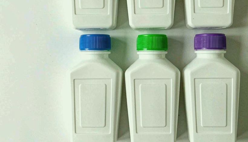 Algeria Convenience Store Long Shelf Vape packaging detail
