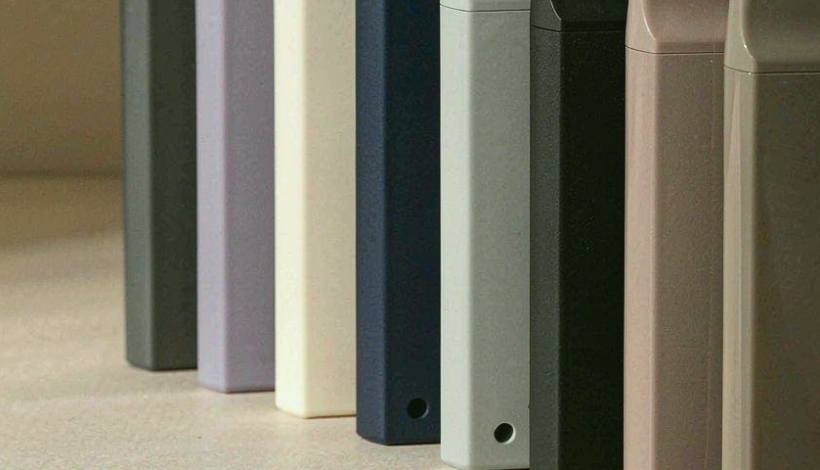 Algeria Convenience Store Long Shelf Vape packaging detail