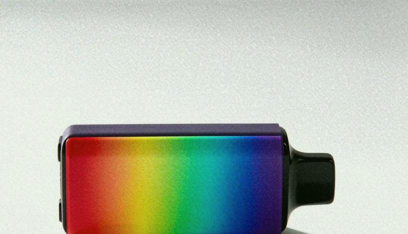 Algeria Convenience Store Long Shelf Vape packaging detail