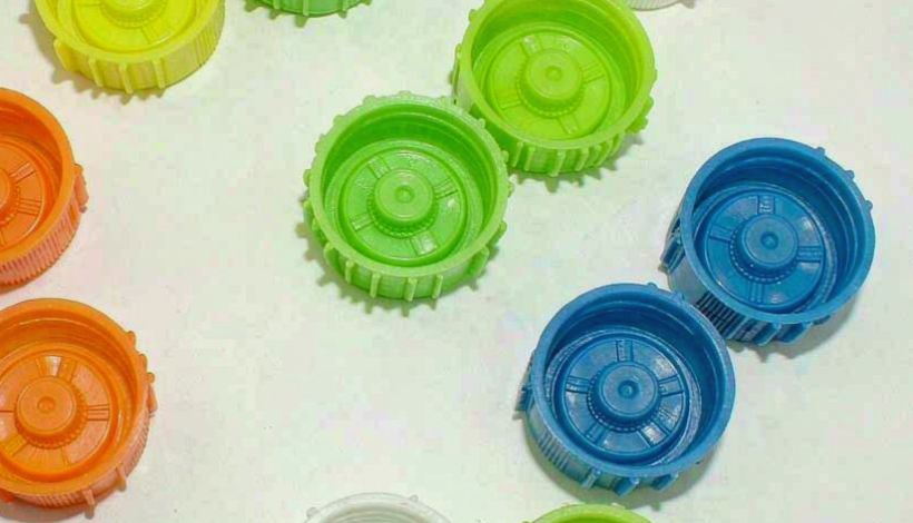 Algeria Convenience Store Long Shelf Vape packaging detail
